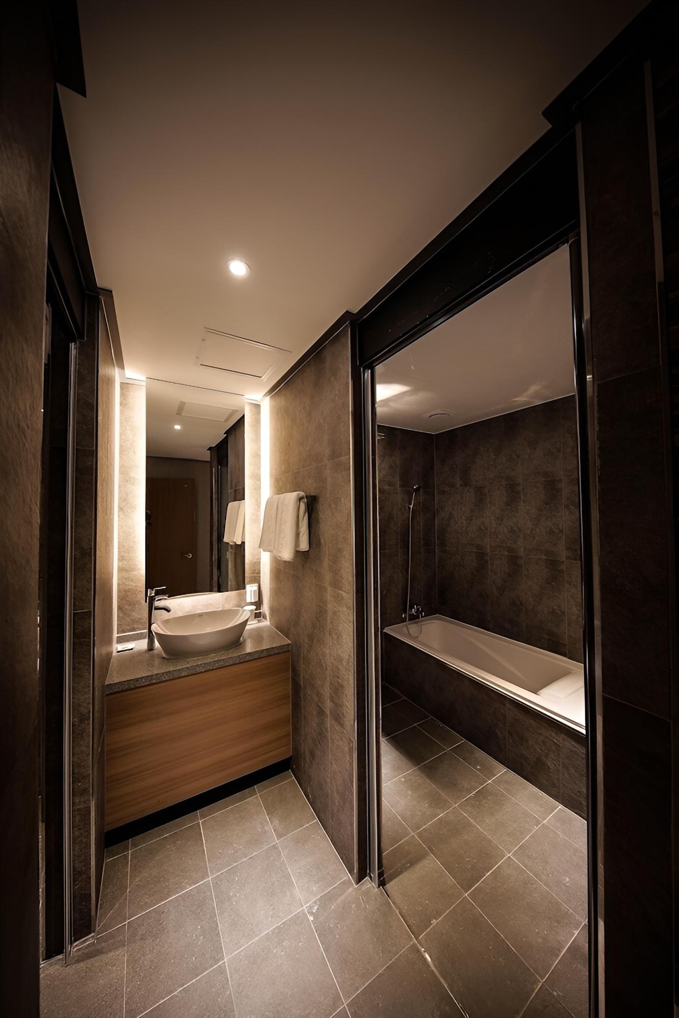 Hamyang Hotel Raon