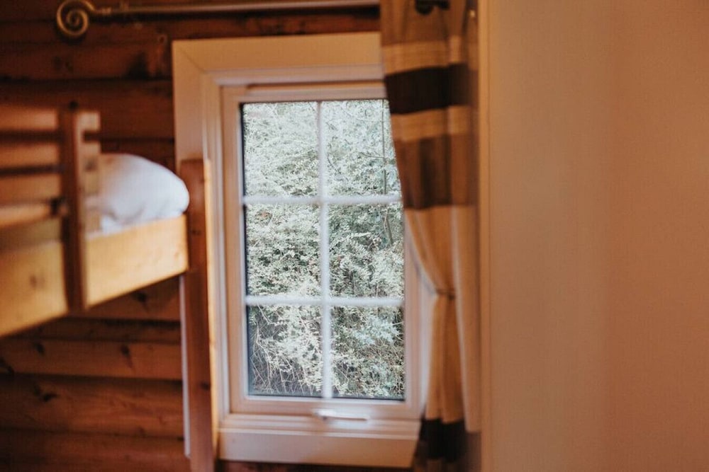 Cozy Hideway in Rural Mid Wales view 2