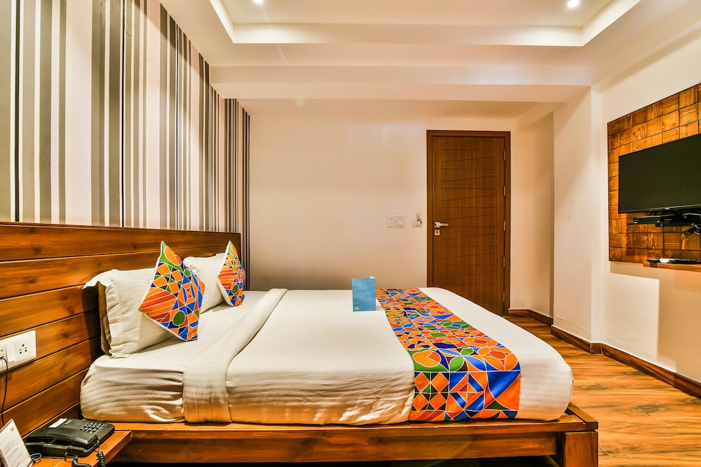 FabHotel Comfort Dome Sector 45