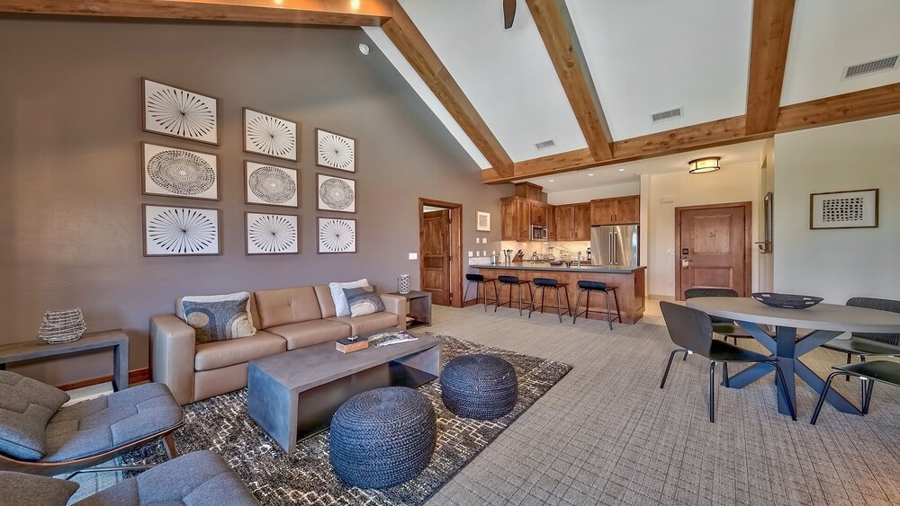Heavenly Lake Tahoe Ski Resort