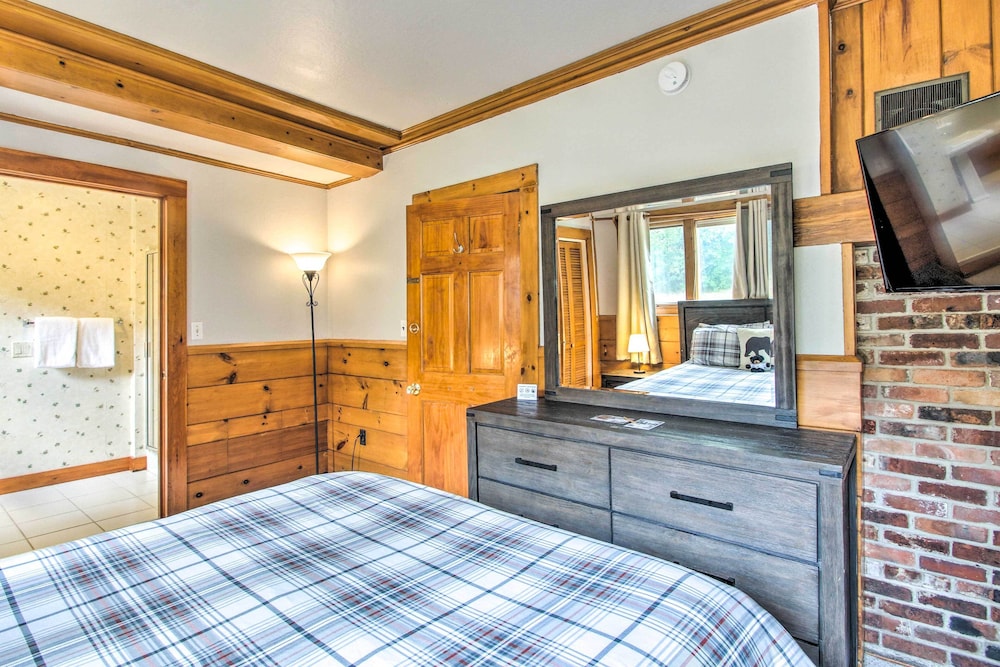 Beautiful Carriage House in Downtown Jackson! view 4