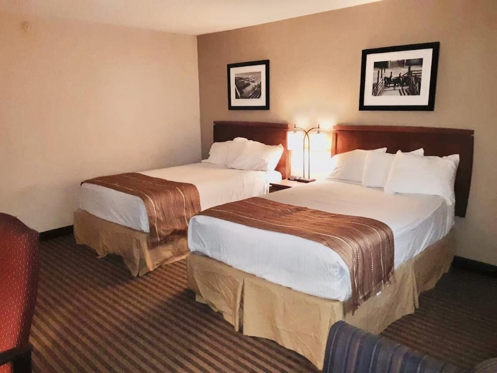 Emporia Vacations - Eleven Boutique Hotel - Property Image 24