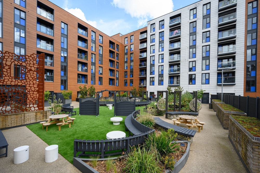 Crown Quarter Apartments
