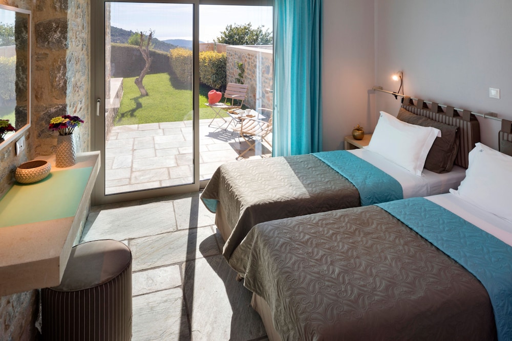 Atrium Villas