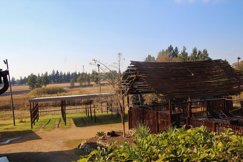 Saba Airport Lodge