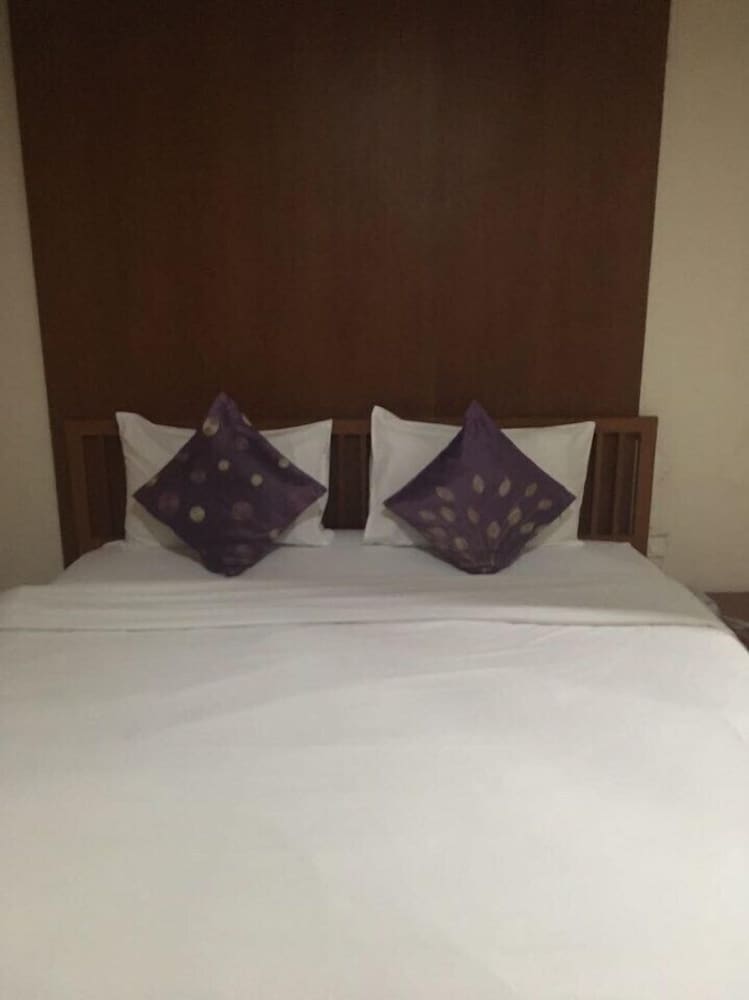 Siam Inn