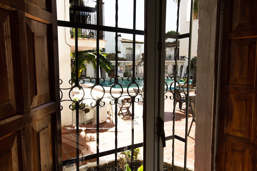 Aptos Pueblo Andaluz Nerja