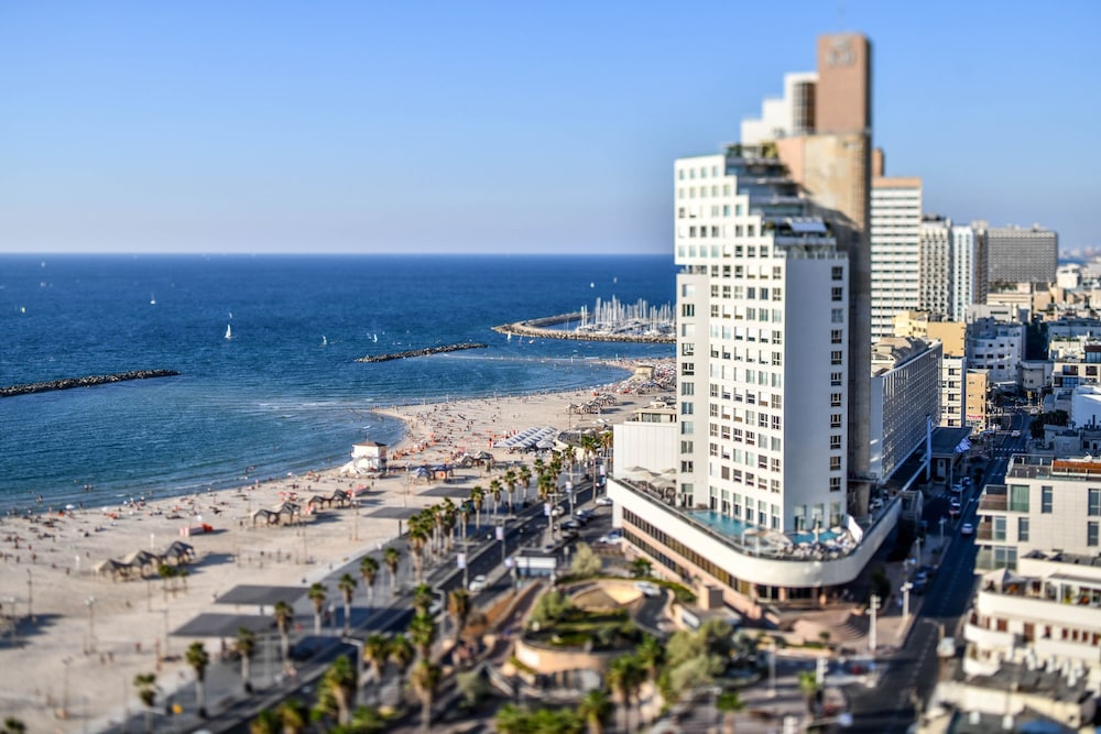 Full Sea View on The Beach With Balcony view 2
