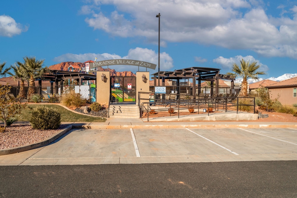 Paradise Village 3 - Grand View Estates