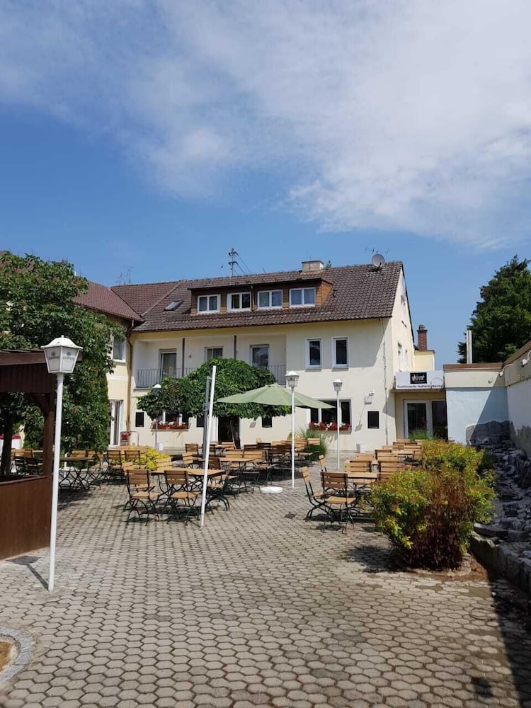 Hotel Balnoor - Property Image 1