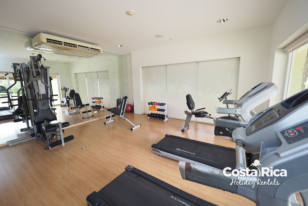 Acqua Residences
