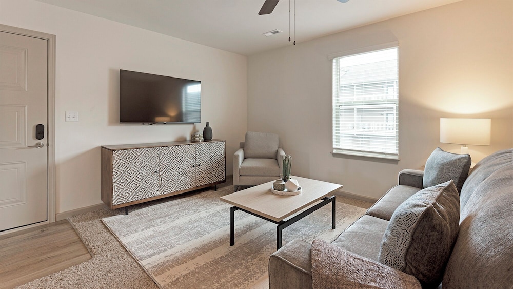 Landing Apartments - Lyman