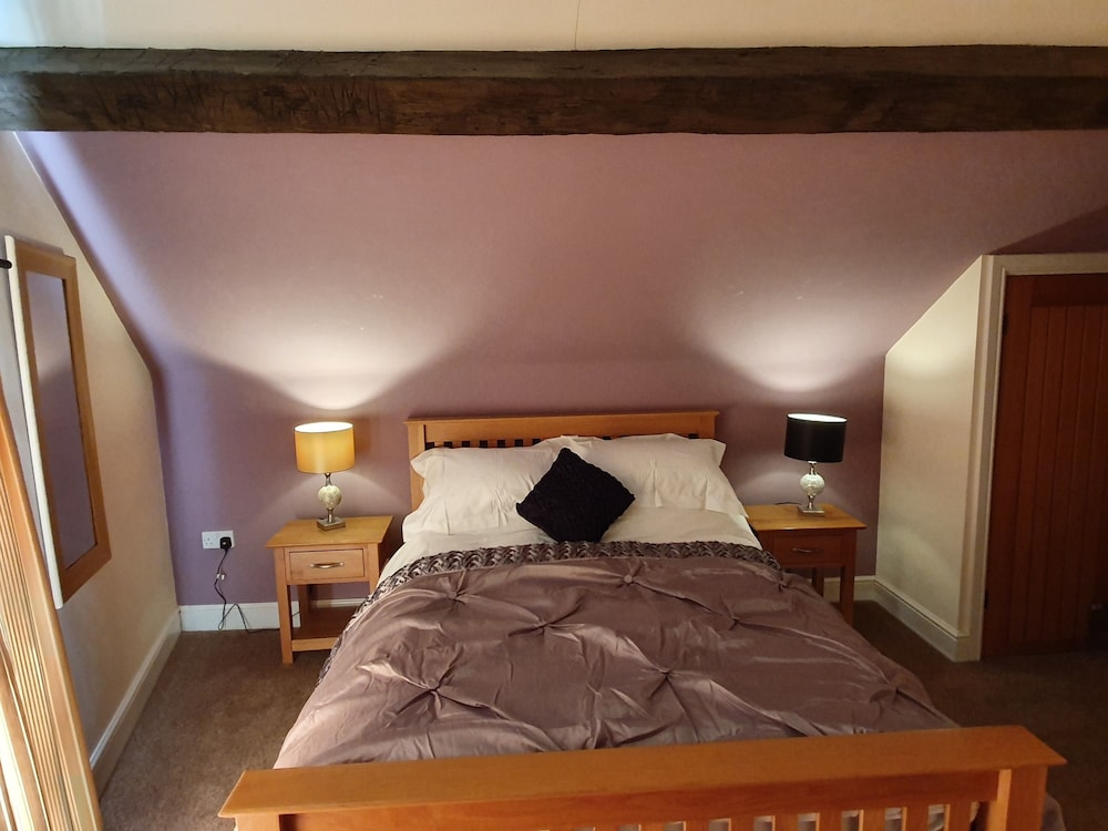 The George at Ashley view 5