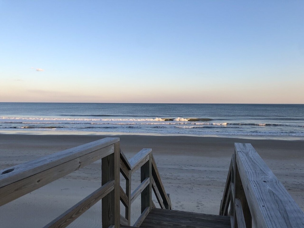 Lungomare by Topsail Realty