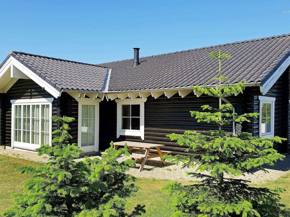 8 Person Holiday Home in Sydals