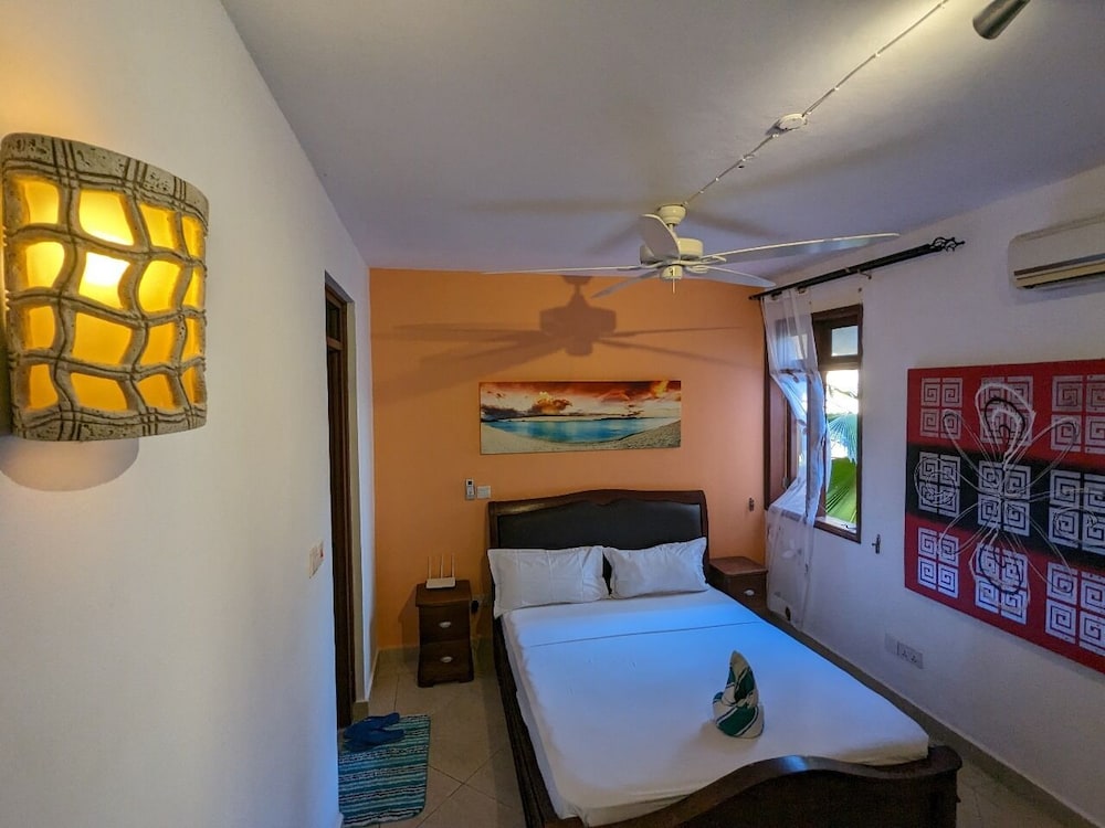 Lux Suites Lamera Beachfront Apartments view 4
