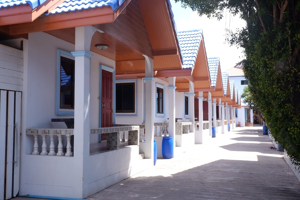 Chayta Resort
