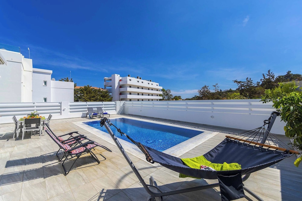 Villa Araella