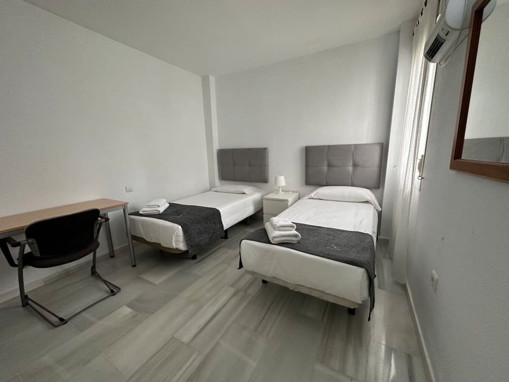 Standard 2 Bedroom Ground Floor Apartment F-3