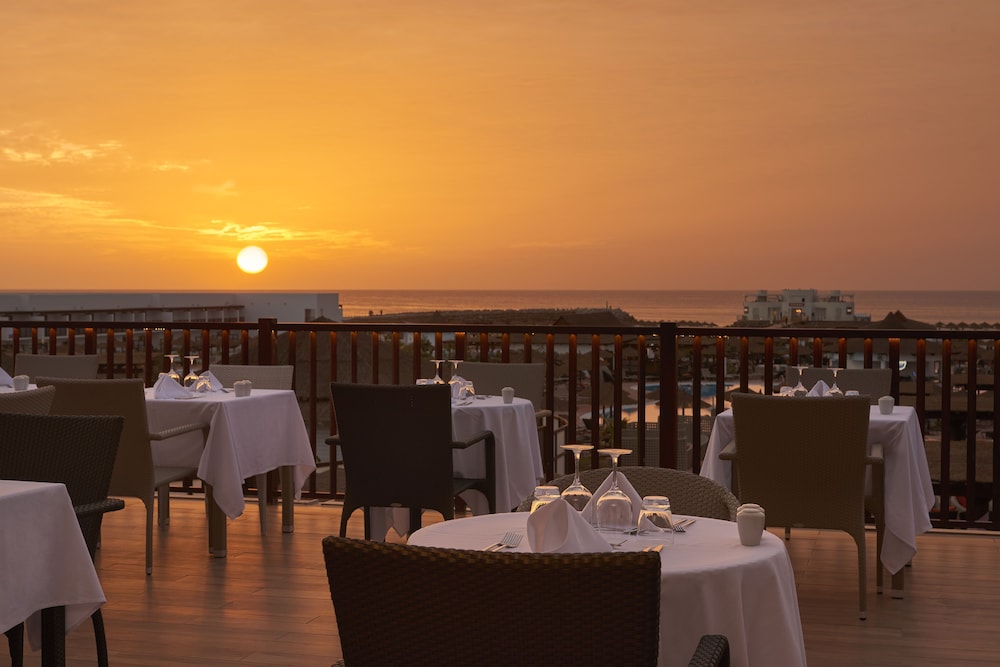 Sal Vacations - Melia Llana Beach Resort  Spa - All Inclusive - Adults Only - Property Image 8