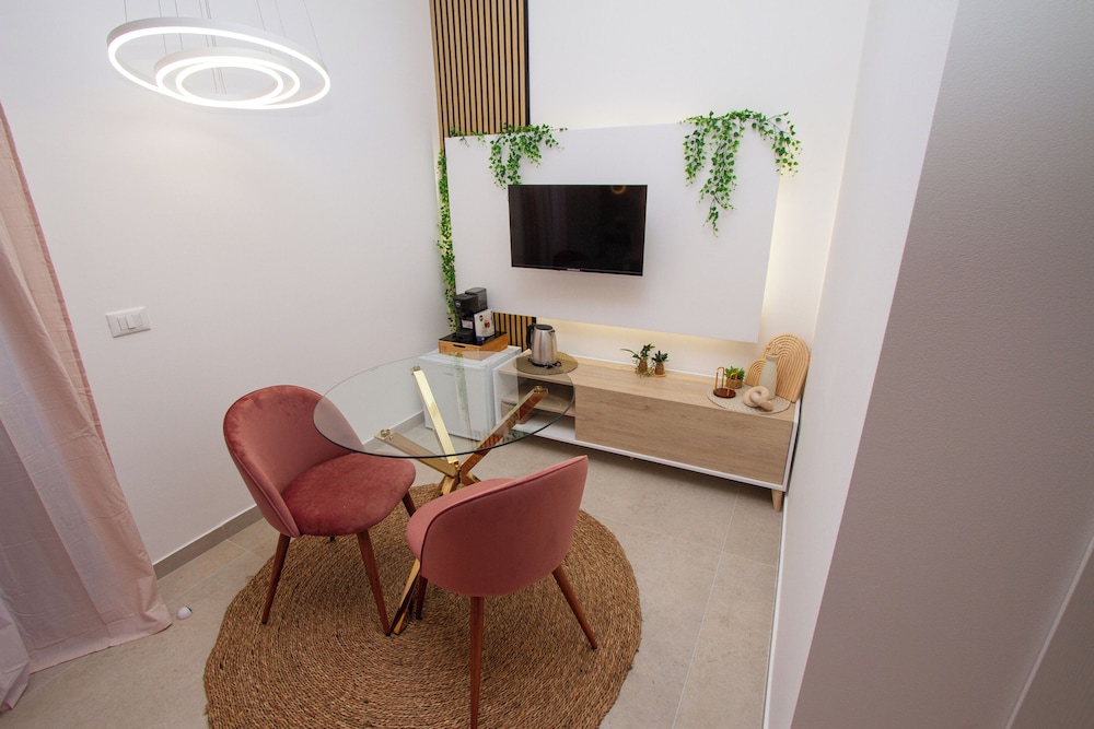 Suites Domus Fysi