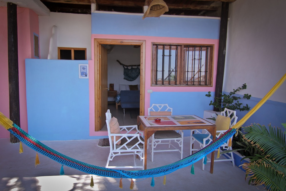 Small Luxury Hotel, Hideaway Near Acapulco on the Beach view 3