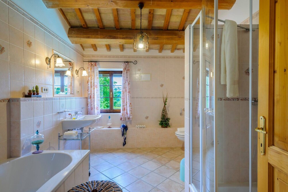 La Girolima 6 2 by Marche Holiday Villas