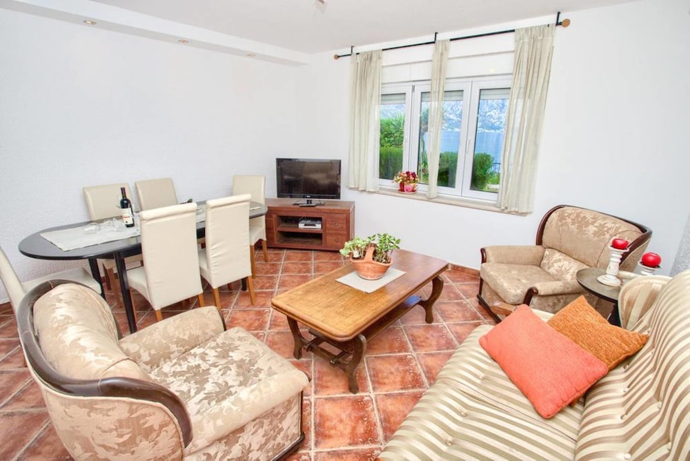 Apartments Ivanovic