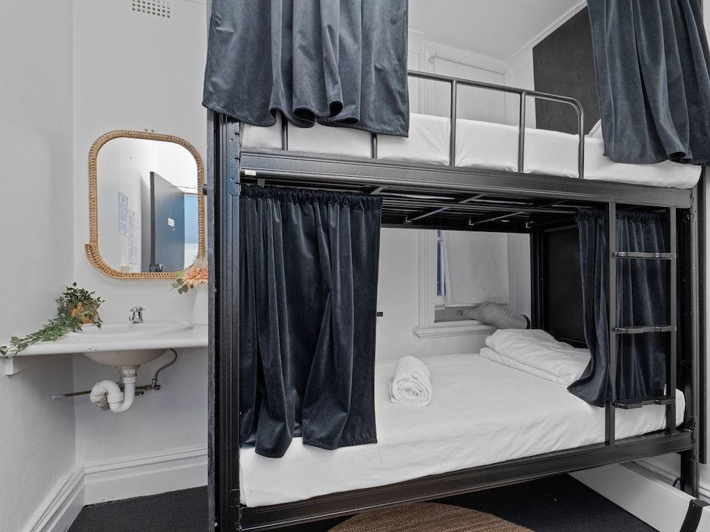 Potts Point Vacations - Azzurro Pod Hotel Potts Point - Property Image 20