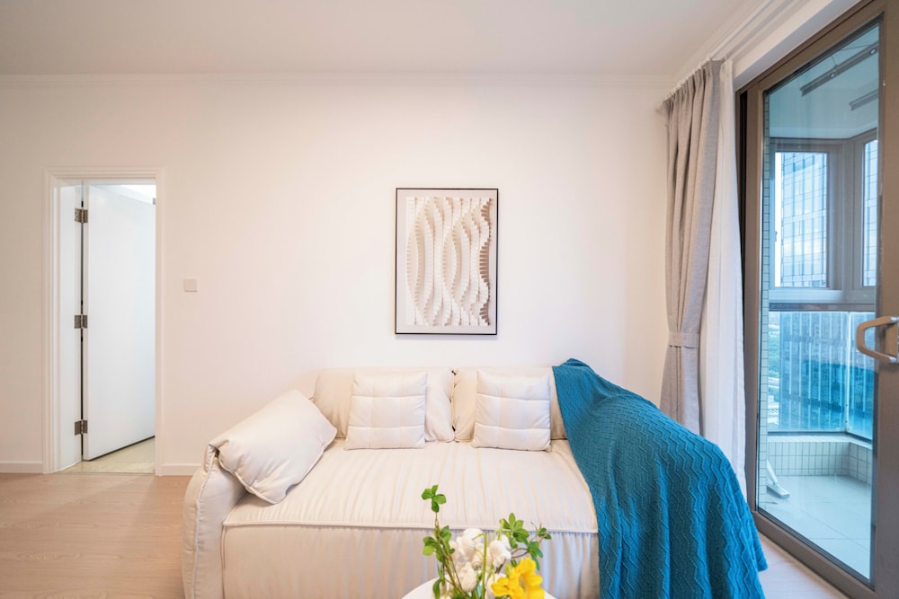 Tyms Stylish 1BR APT Yucui Garden