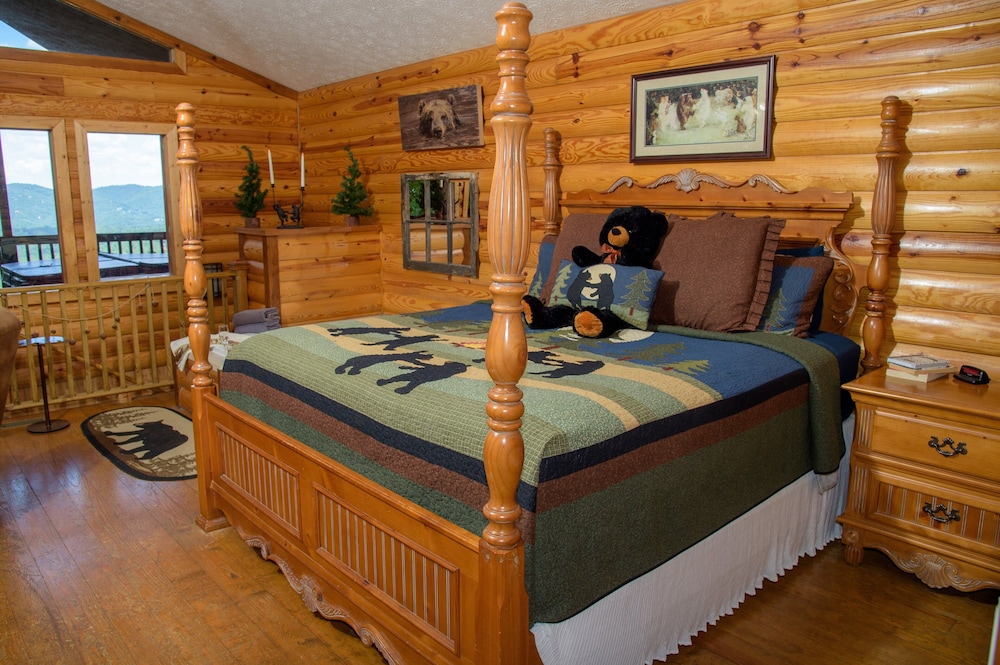 Bear Dance 1 Bedroom Cabin