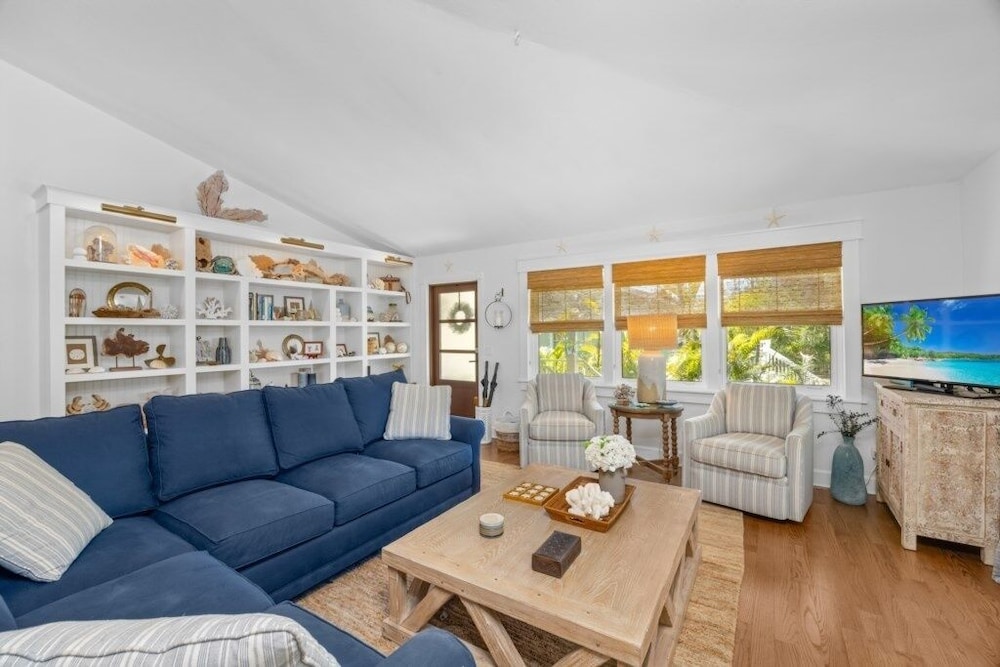 Sunkissed Cottage 3 Bedroom Home