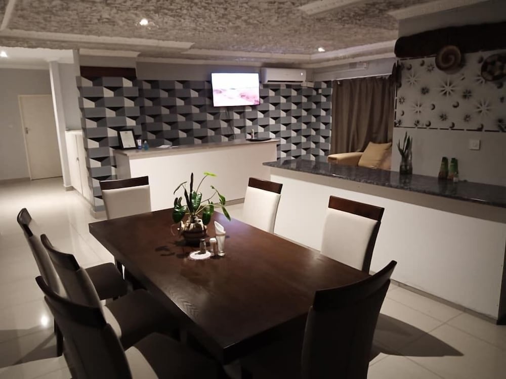 4M Guest House