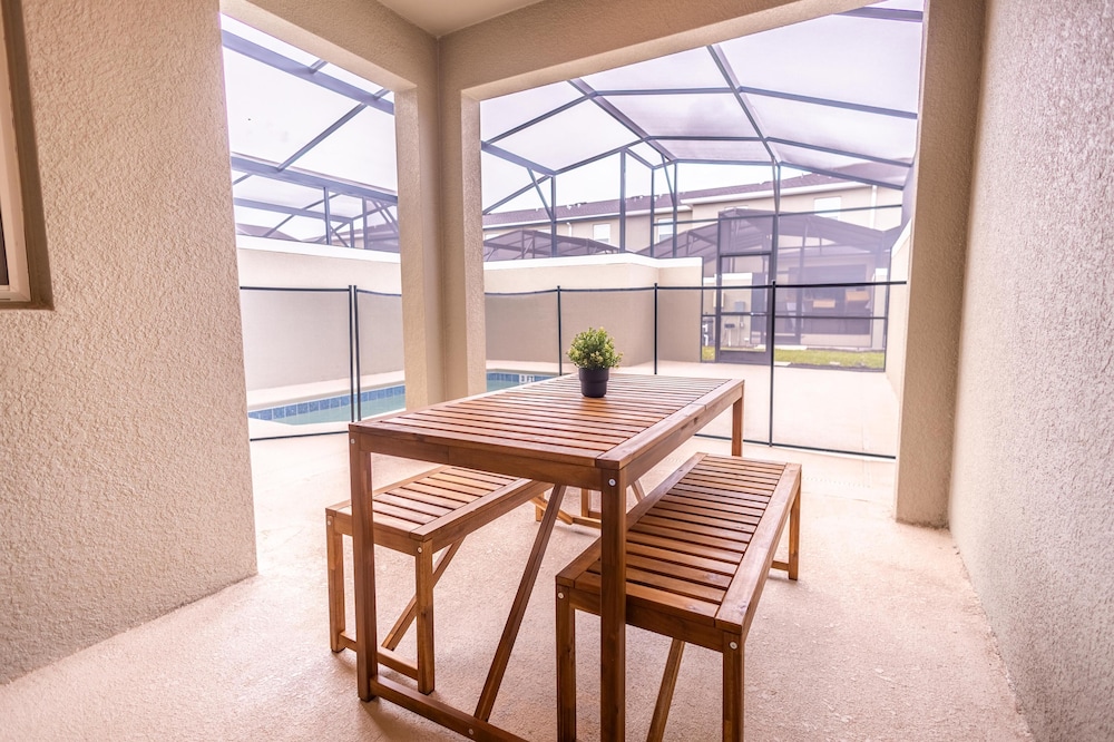 2604 RT - Family Paradise at Storey Lake
