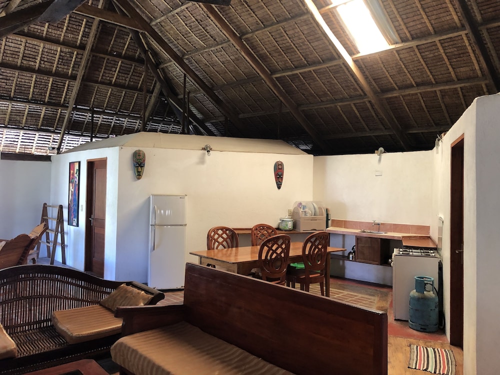 Bamboo Bungalow Resthouse