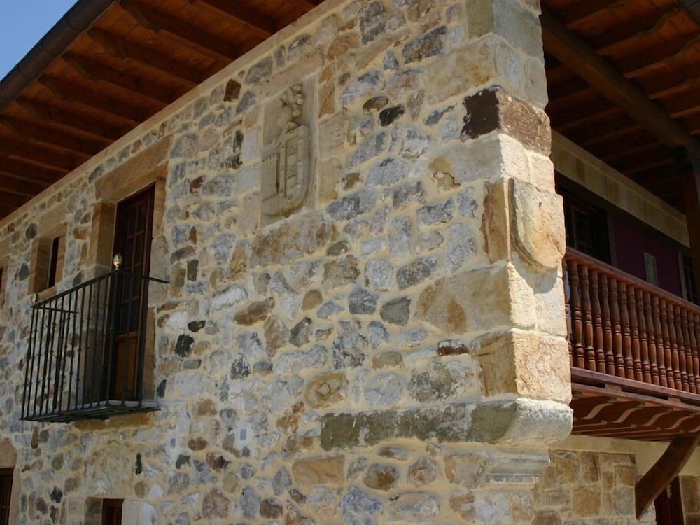 Photo 37
