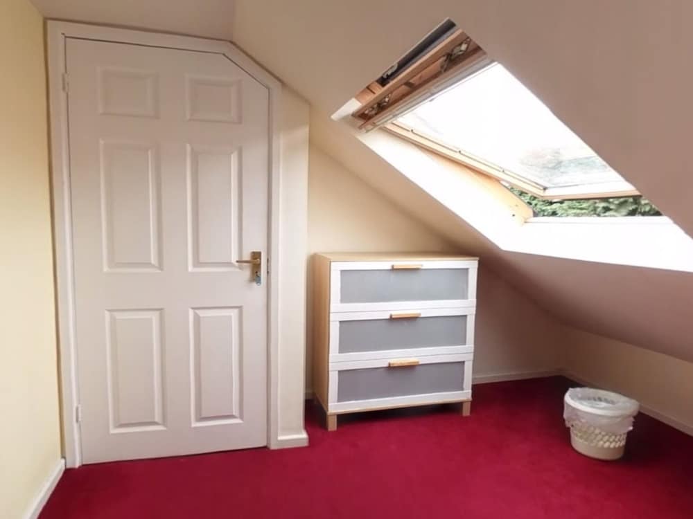 Jaylets Budget Leicester