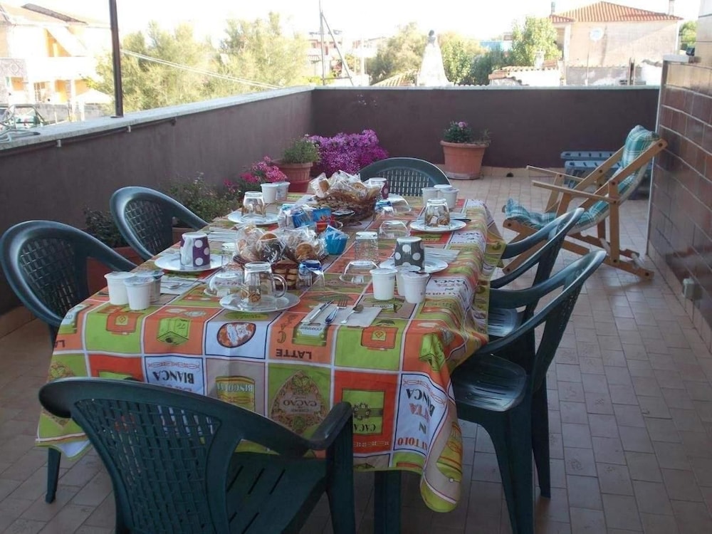 BB Fly and Beach photo 2