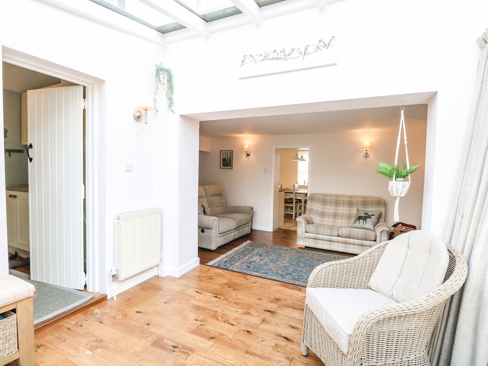 1 Chelsea Cottage