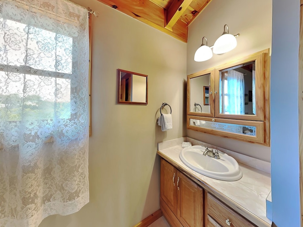 Pinnacle Place by Jackson Mountain Rentals