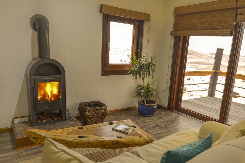 Desert Breeze Lodge