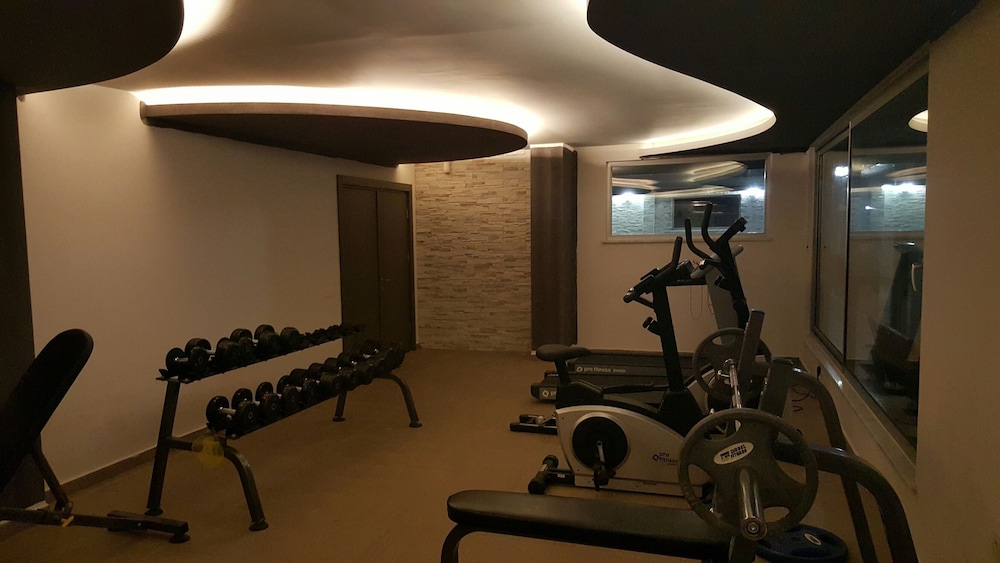 Moda Marine Apartments