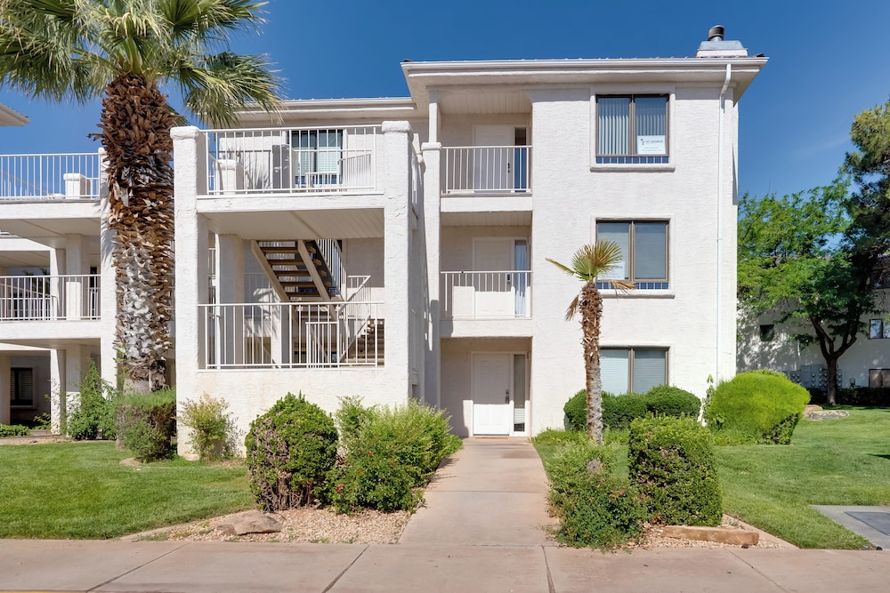 5 Mi to Dtwn St George: Condo w/ Resort Amenities!