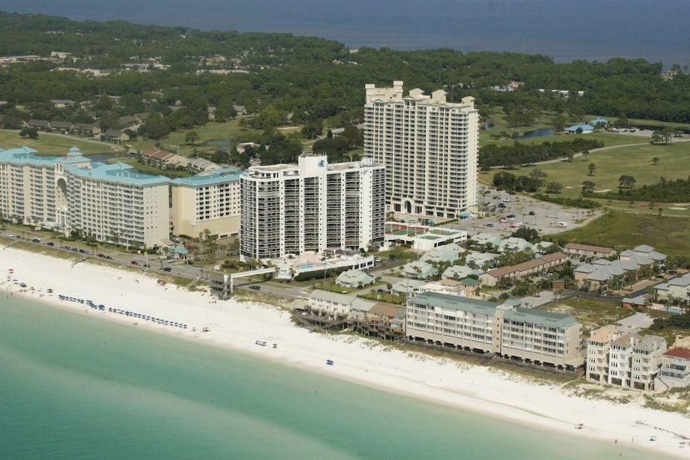 Surfside 1210 2 Bedroom Apartment by BnD