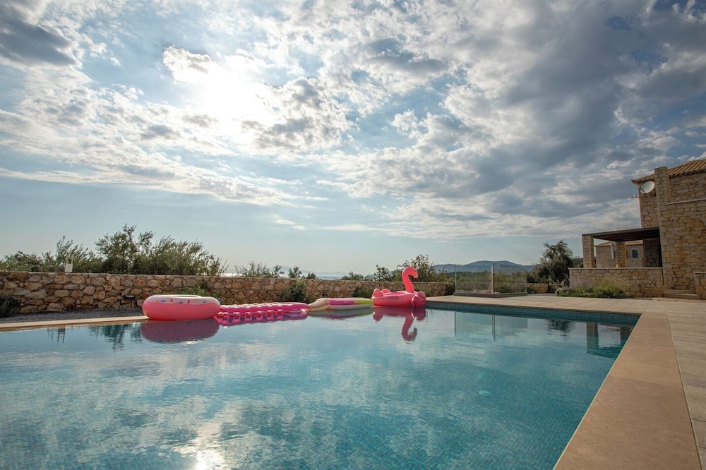 Dream Villas