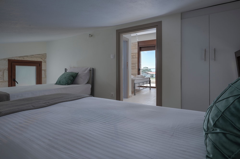White Pearl Suites Halkidiki