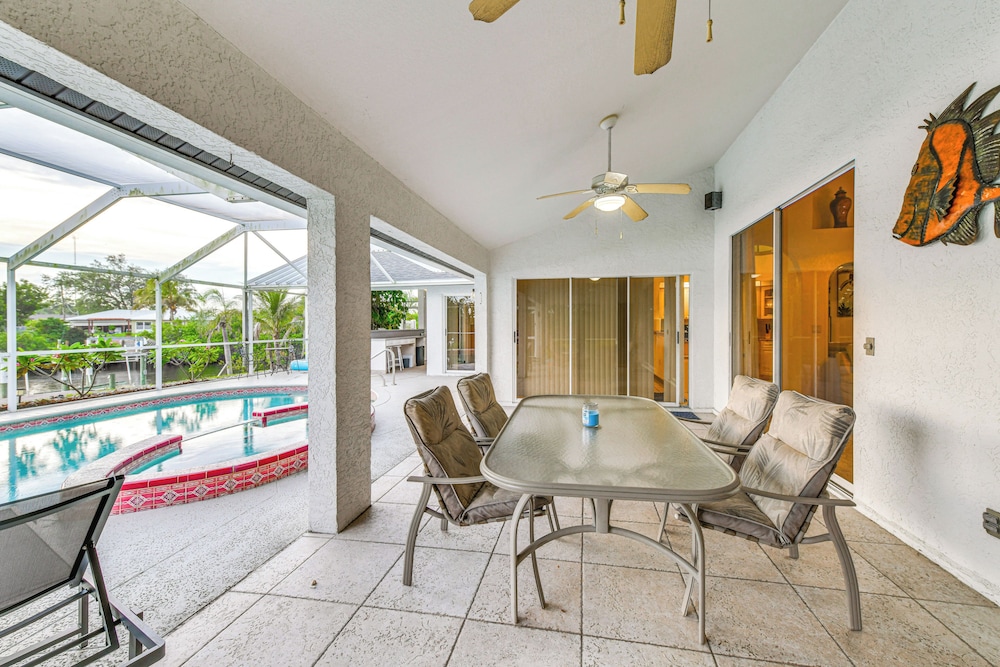 Canal-front Gem w/ Private Dock in Port Charlotte!