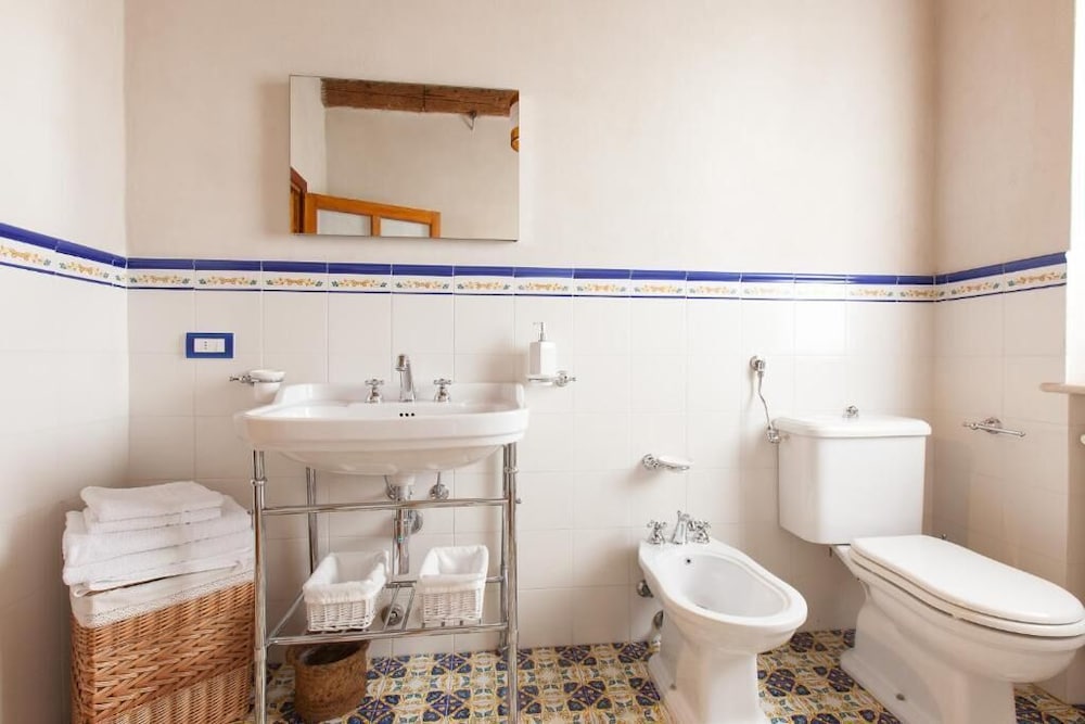 Cascina Serenella B&B