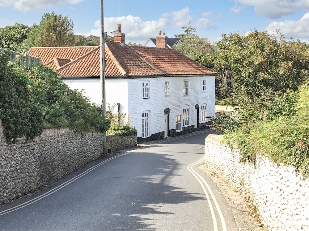 Cobbler's Cottage