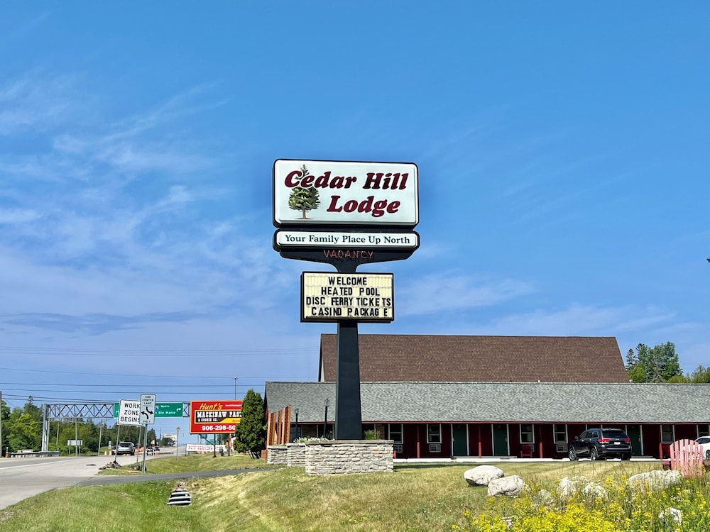 Hotel Cedar Hill Lodge